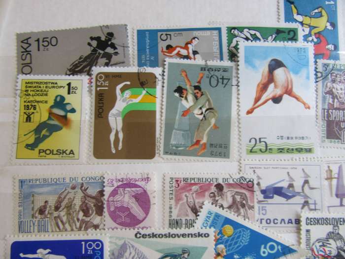 GOOD START FOR THE BEGINNER - 40 WORLD STAMPS - AS PER SCAN - B- WS3