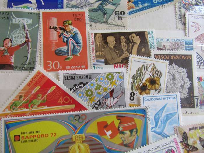 GOOD START FOR THE BEGINNER - 40 WORLD STAMPS - AS PER SCAN - B- WS3
