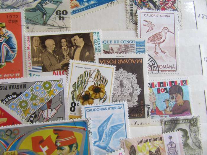 GOOD START FOR THE BEGINNER - 40 WORLD STAMPS - AS PER SCAN - B- WS3
