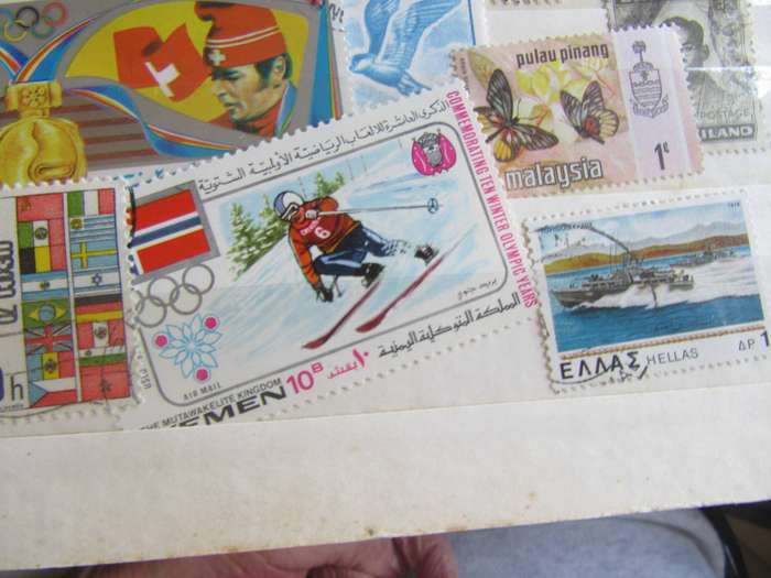 GOOD START FOR THE BEGINNER - 40 WORLD STAMPS - AS PER SCAN - B- WS3