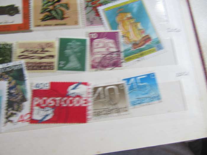 50 WORLD STAMPS - BID PERSTAMP - WS13