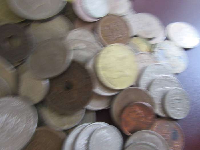 GOOD START FOR THE BEGINNER -400WORL,D COINS INCL. RSA COINS BID PER COIN - LOT11