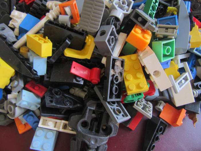 620g OF VARIOUS LEGO ITEMS - ASPER SCAN - BID PER 20GRAMS - LE4