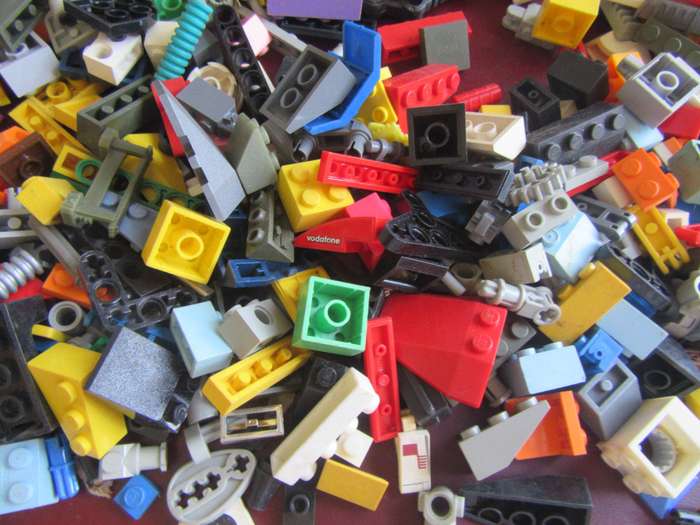 620g OF VARIOUS LEGO ITEMS - ASPER SCAN - BID PER 20GRAMS - LE4