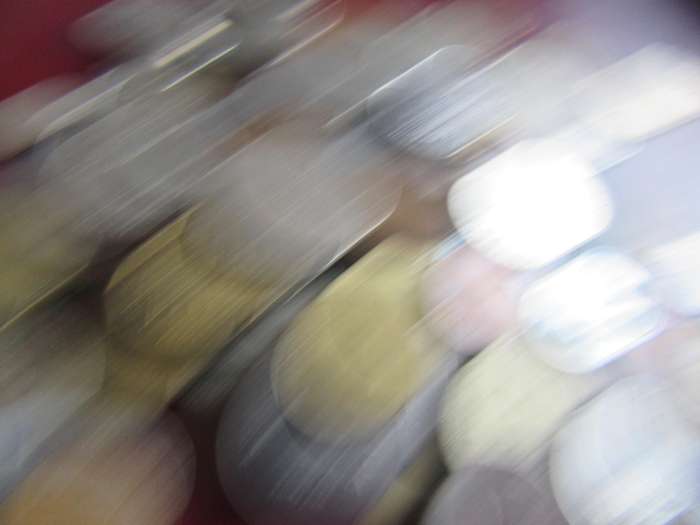 GOOD START FOR THE BEGINNER - 120 WORLD COINS INCL.RSA COINS - AS PER SCAN - LOT10 - BID PER COIN