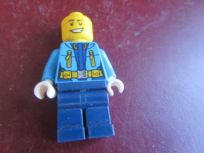 LEGO MINI FIGURE