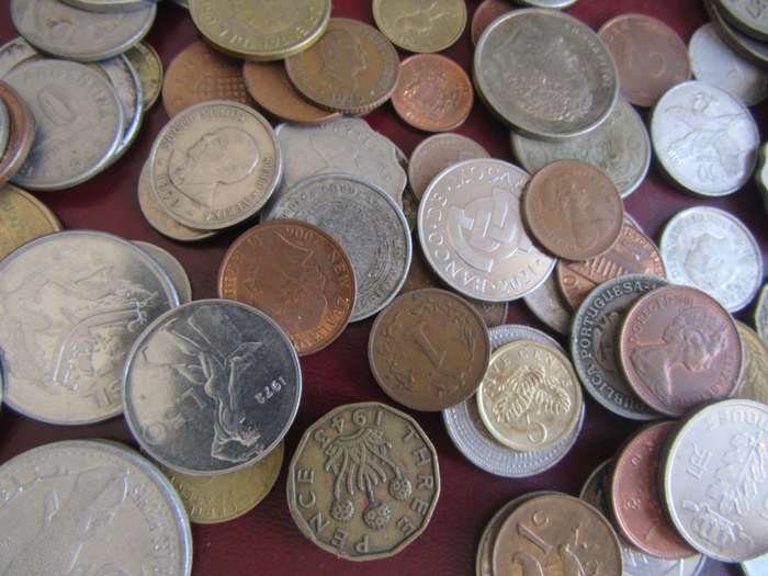 GOOD START FOR THE BEGINNER - 120 WORLD COINS INCL. RSA COINS - ASPER SCAN - BID PER COIN - LOT42