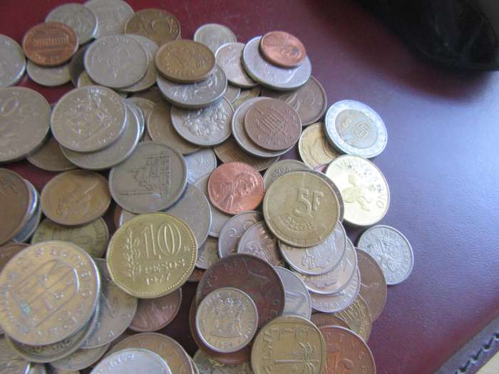 GOOD START FOR THE BEGINNER - 120 WORLD COINS INCL. RSA COINS - ASPER SCAN - BID PER COIN - LOT42