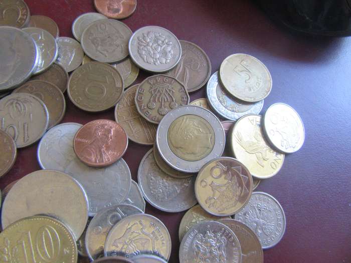 GOOD START FOR THE BEGINNER - 120 WORLD COINS INCL. RSA COINS - ASPER SCAN - BID PER COIN - LOT42