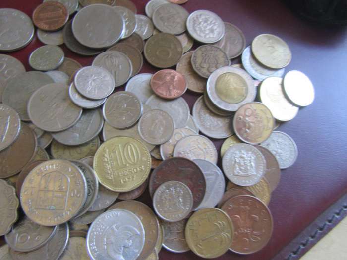 GOOD START FOR THE BEGINNER - 120 WORLD COINS INCL. RSA COINS - ASPER SCAN - BID PER COIN - LOT42