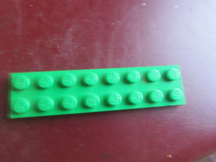 LEGO PLATE 2X8