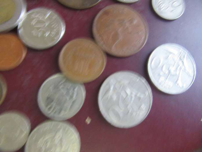GOOD START FOR THE BEGINNER - 50 WORLD COINS INCL. RSA COINS - AS PER SCAN - LOT27