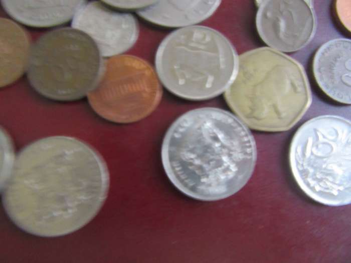 GOOD START FOR THE BEGINNER - 50 WORLD COINS INCL. RSA COINS - AS PER SCAN - LOT27
