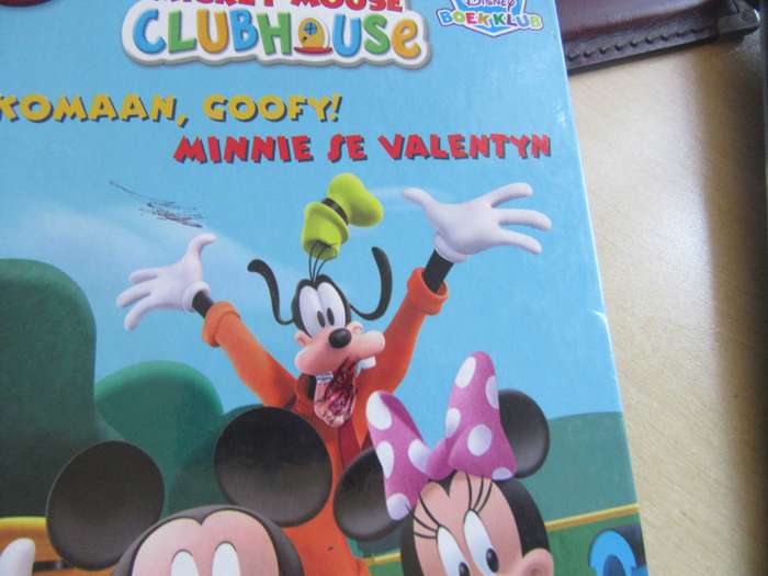 DISNEY  MICKEY MOUSECLUBHOUSE - KOMAAN GOOFY!MINNIE SE VALENTYN - MD