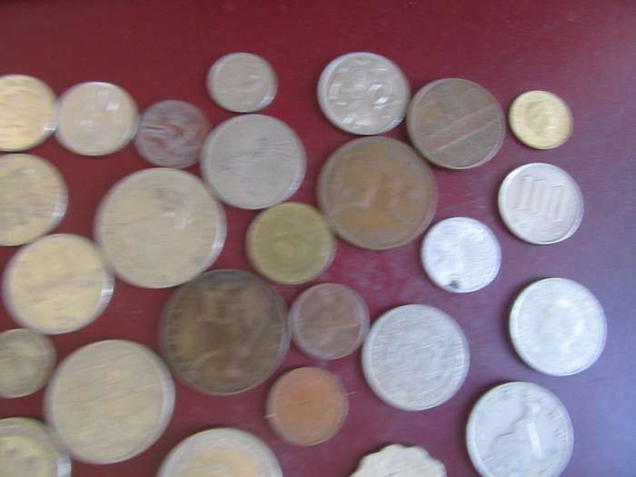 GOOD START FOR THE BEGINNER - 120 WORLD COINS  INCL. RSA COINS - AS PER SCAN - LOT27A - BID PER COIN