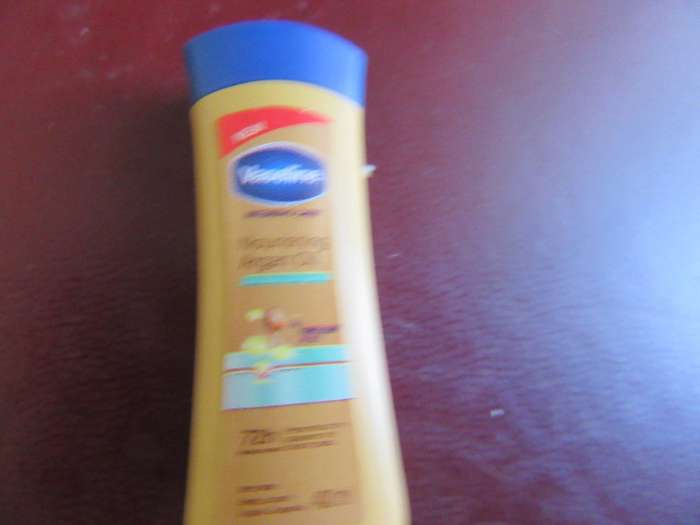 CHECKERS LITTLE SHOP GOES EXTRA - VASELINE