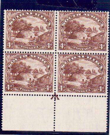 Union SA - Roto 4D - Variety - Black Spot on Roof - UM Arrow Block