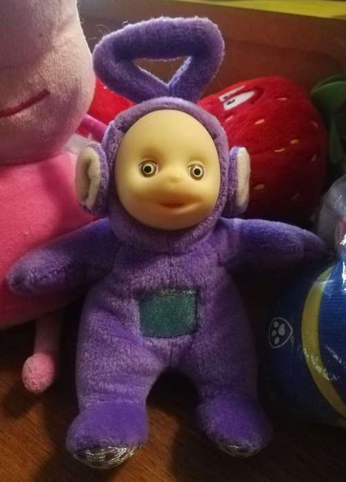Vintage 1998. Tinky Winky from Teletubbies Keychain. Glitter TV Screen on tummy. 13cm.