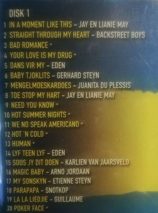 Sokkie is GROOT. Various Artists. 2x Music CD's.