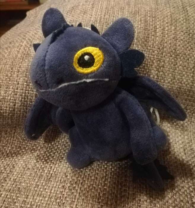 Toothless From How To Train Your Dragon. Soft Dark Purple, Plush Toy. 12cm.