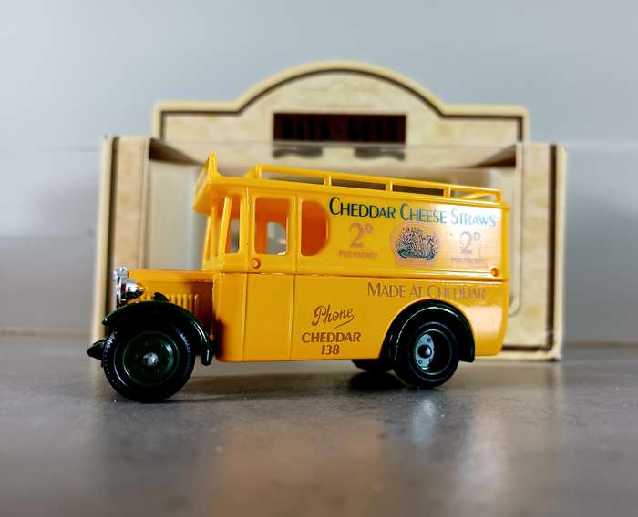 MODEL: DENNIS  "Cheddar Cheese" Liedo  Days Gone Yellow (MOD049)
