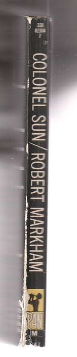 Colonel Sun - Robert Markham - PAN soft cover - JAMES BOND