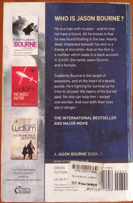 The Bourne Identity.  Robert Ludlum. Soft cover small