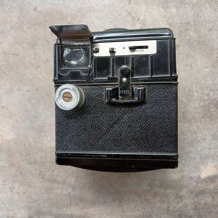 Coronet Ambassador vintage camera