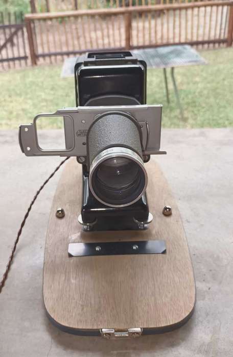 Ernst Leitz slide projector
