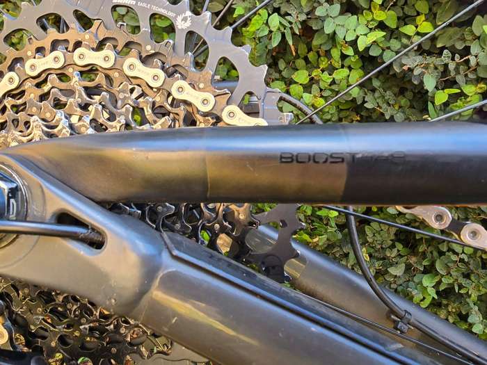 Trek Top Fuel 9.8 (2019)  Large Mountain Bike (COLLECTION IN BLOEMFONTEIN)