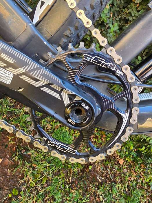 Trek Top Fuel 9.8 (2019)  Large Mountain Bike (COLLECTION IN BLOEMFONTEIN)