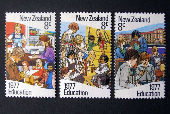 NEW ZEALAND - Education 1977