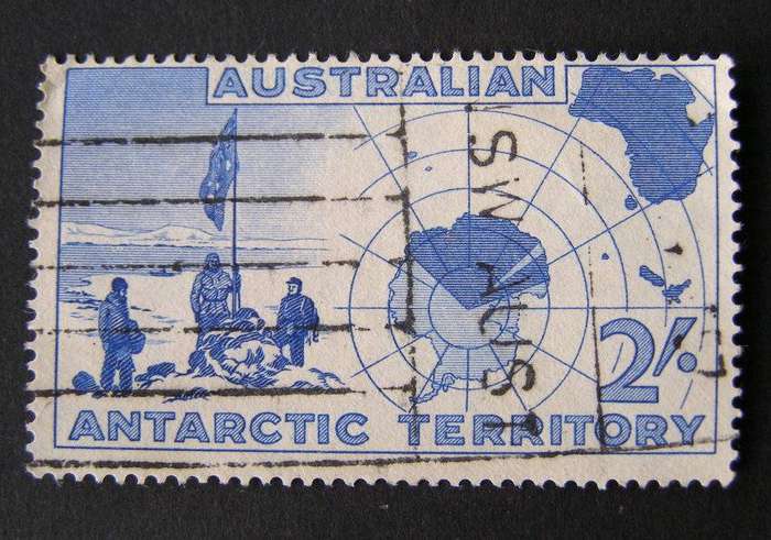 AUSTRALIAN ANTARCTIC TERRITORY - Vestfold Hills Expedition 1957