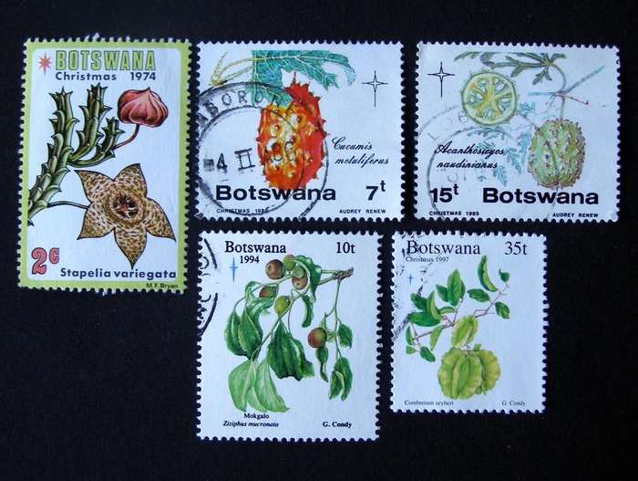 BOTSWANA - Assorted Christmas Stamps: Plants