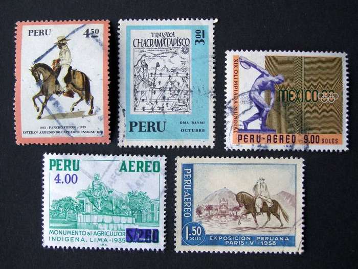 PERU - Assorted Stamps