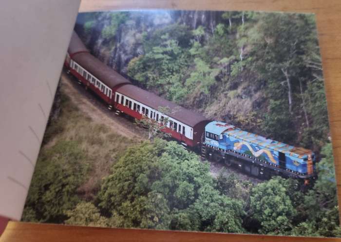 Australia 2010 Great Australian Railway Journeys mint prestige booklet with msheets/postcards.