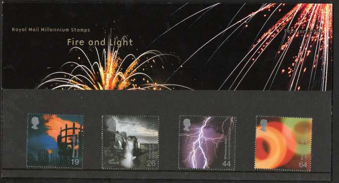 GB 2000 MILLENNIUM SERIES 'FIRE AND LIGHT' PRESENTATION PACK NO 308. AS PER SCANS. GOOD VALUE.