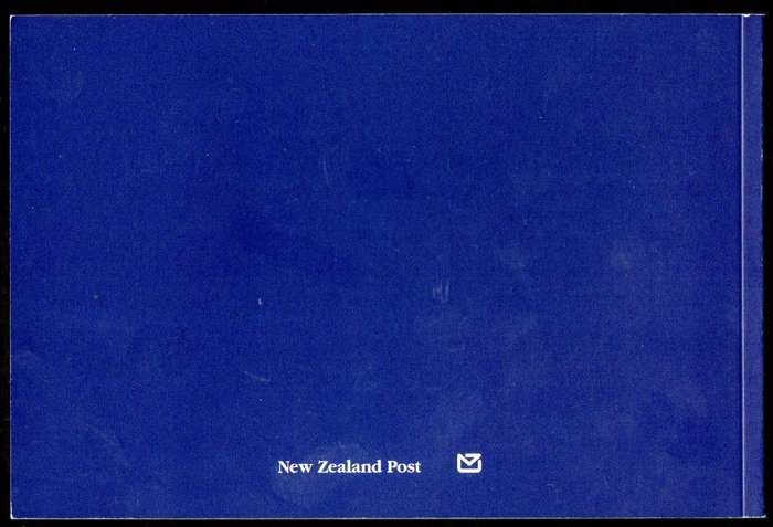 New Zealand 1997 New Zealand vineyards prestige stamp booklet mint  good value.