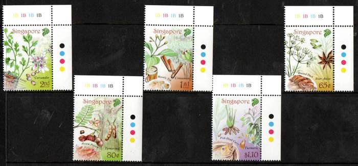 Singapore 2011 spices umm set of (x5) corner singles  SG1993-1997  lovely set.