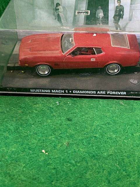 007 MUSTANG MACH 1 (DIAMONDS ARE FOREVER) COLLECTABLE METAL CAR