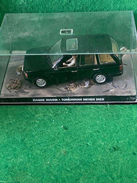 007 Range Rover (TOMORROW NEVER DIES) COLLECTABLE METAL CAR