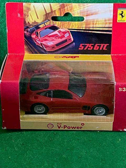 HOTWHEELS SHELL POWER FERARI 575 GTC  COLLECTABLE METAL CAR