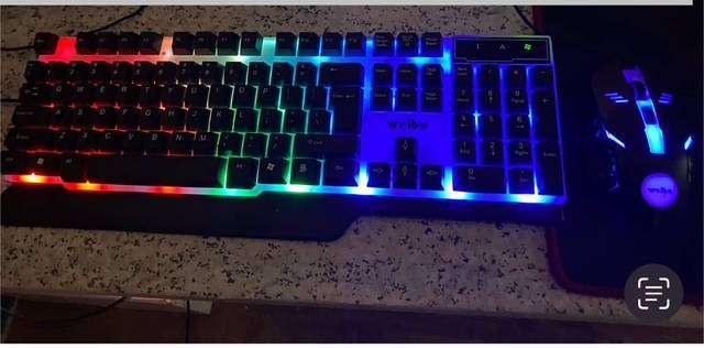 WEIBO ILLUMINATED GAMING KEYBOARD AND MOUSE BUNDLE