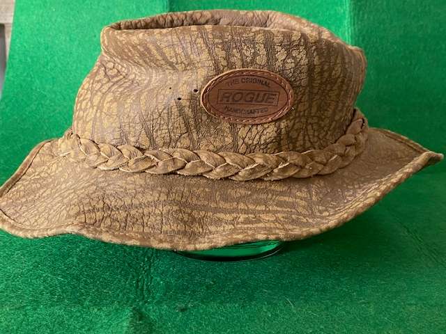 HAT. ROQUE GENUINE BUFFALO LEATHER