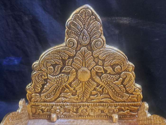Nirmal handicraft singhasan