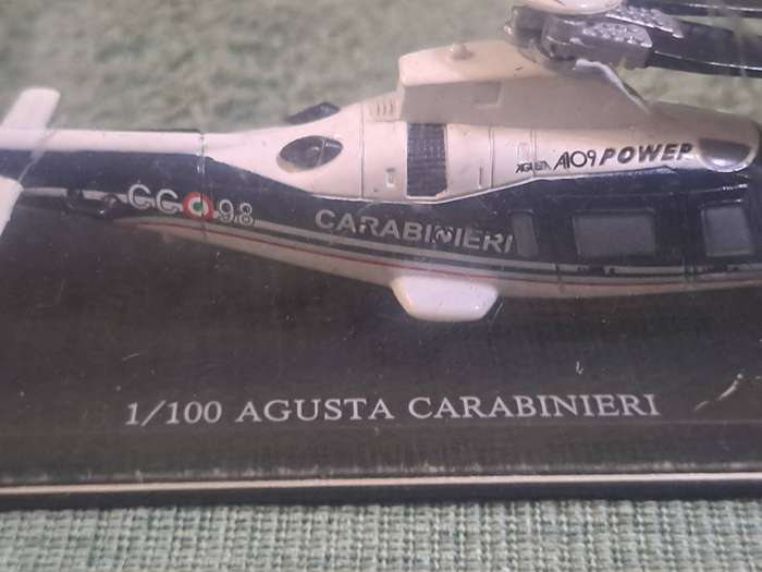 1/100 Agusta carabinieri helicopter