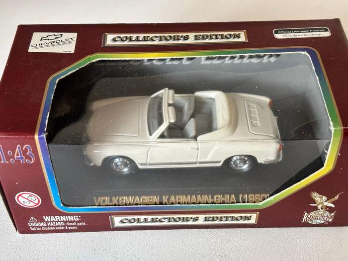 Volkswagen Karmann Ghia 1960 Convertible (Collectors Edition)