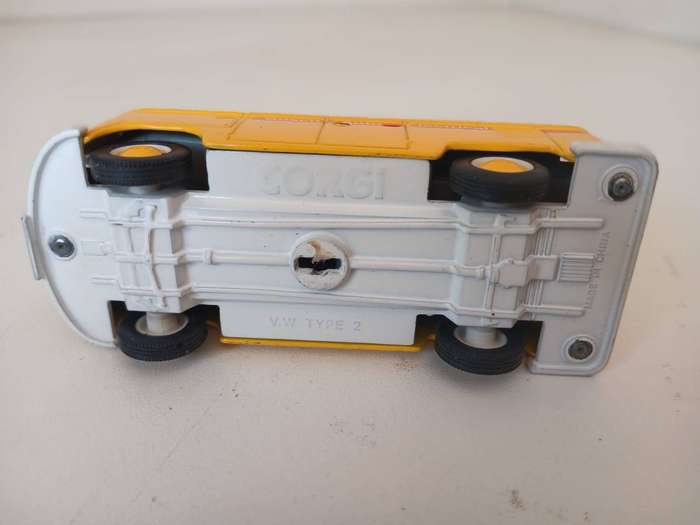VW Type 2 Bosch Combi Van (Corgi +/-1:43)