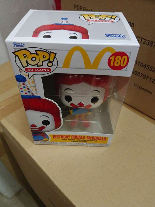 Funko! POP AD ICON MCDONALDS BIRTHDAY RONALD VIN FIG