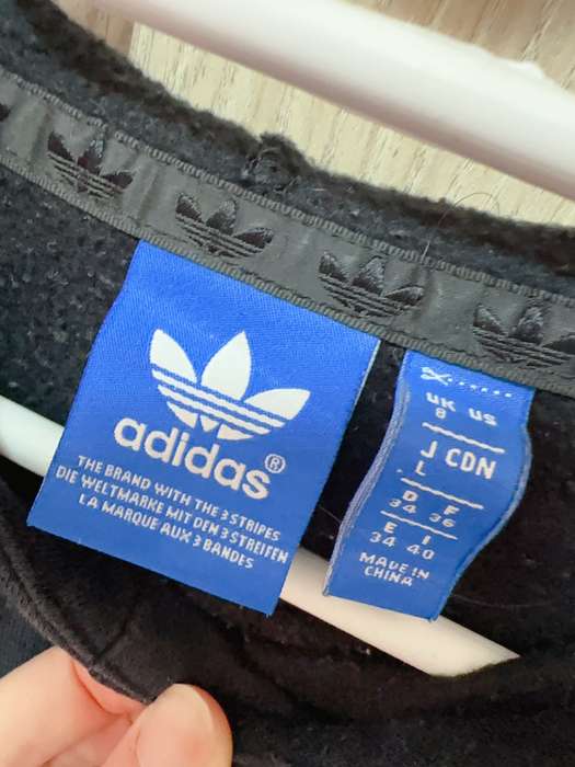ORIGINS ADIDAS BLACK HOODIES WITH GOLDEN RIVET DESIGN FOR WOMEN SIZE XS